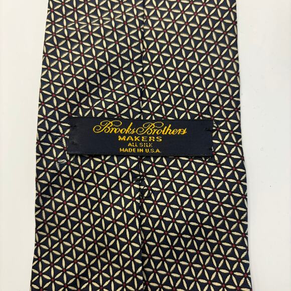 Brooks Brothers Makers All Silk Navy White Red Geometric Floral Star Tie Necktie - Picture 3 of 3